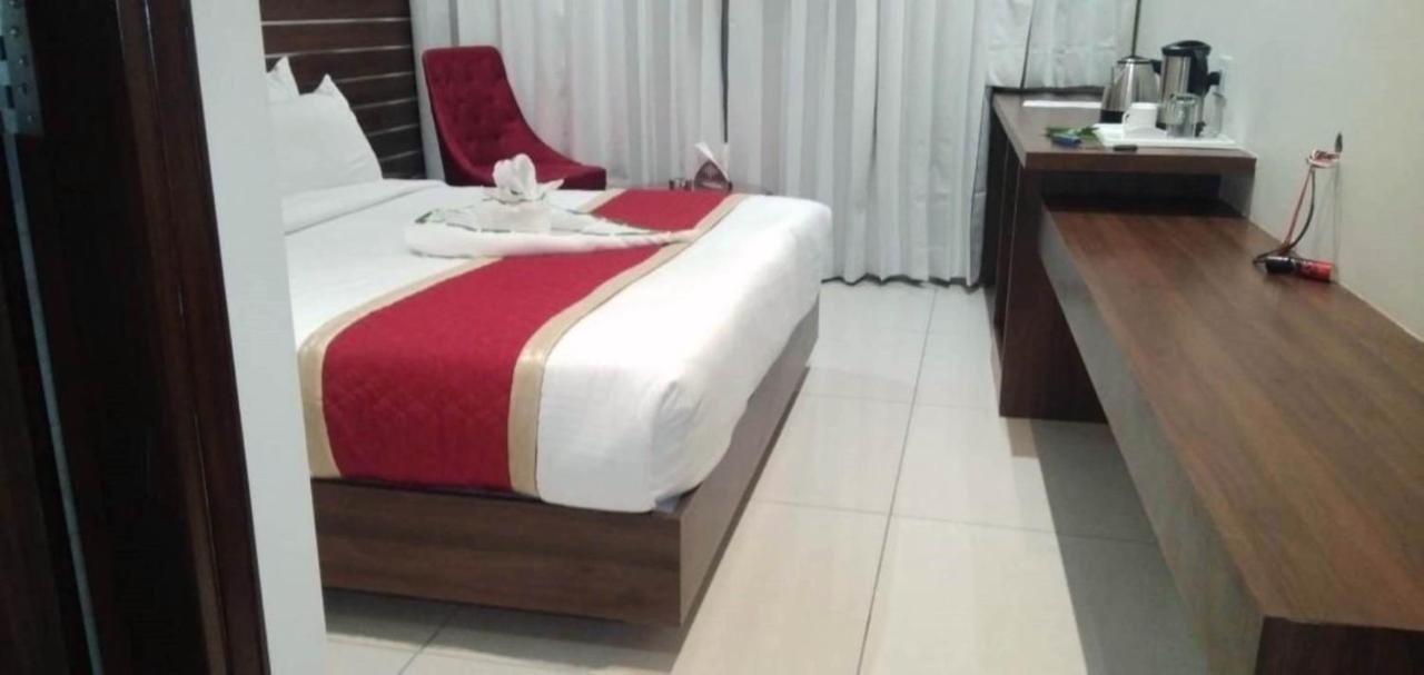 Rajlaxmi Hotel - Free Airport Pickup And Drop Jaipur Ngoại thất bức ảnh